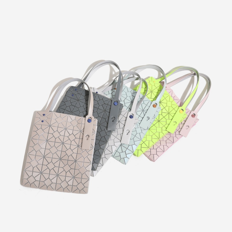 Bolso Tote Geométrico de Diama - Women Bags 2026 Trends reseña y precio